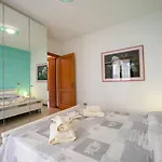 Appartement Cinzia Front - Happy Sirmione