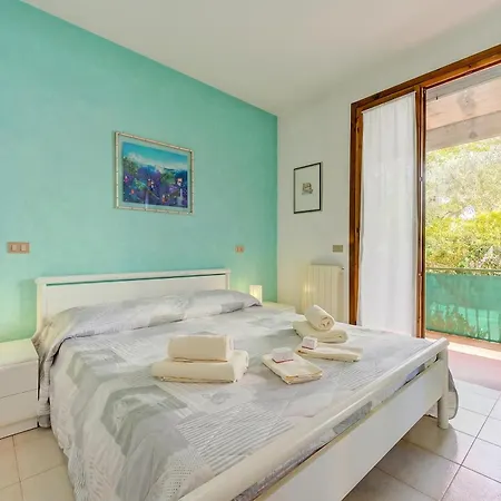 Cinzia Front - Happy Appartement Sirmione