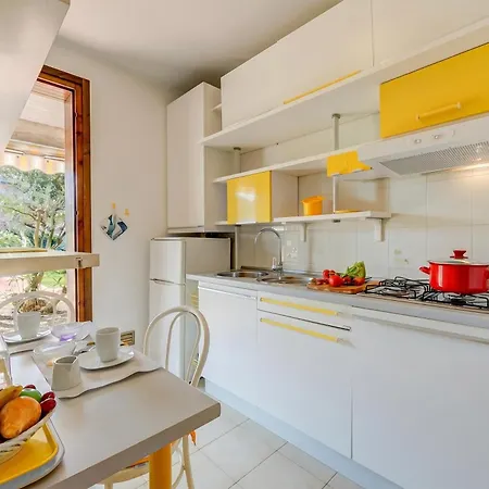 Appartement Cinzia Front - Happy *